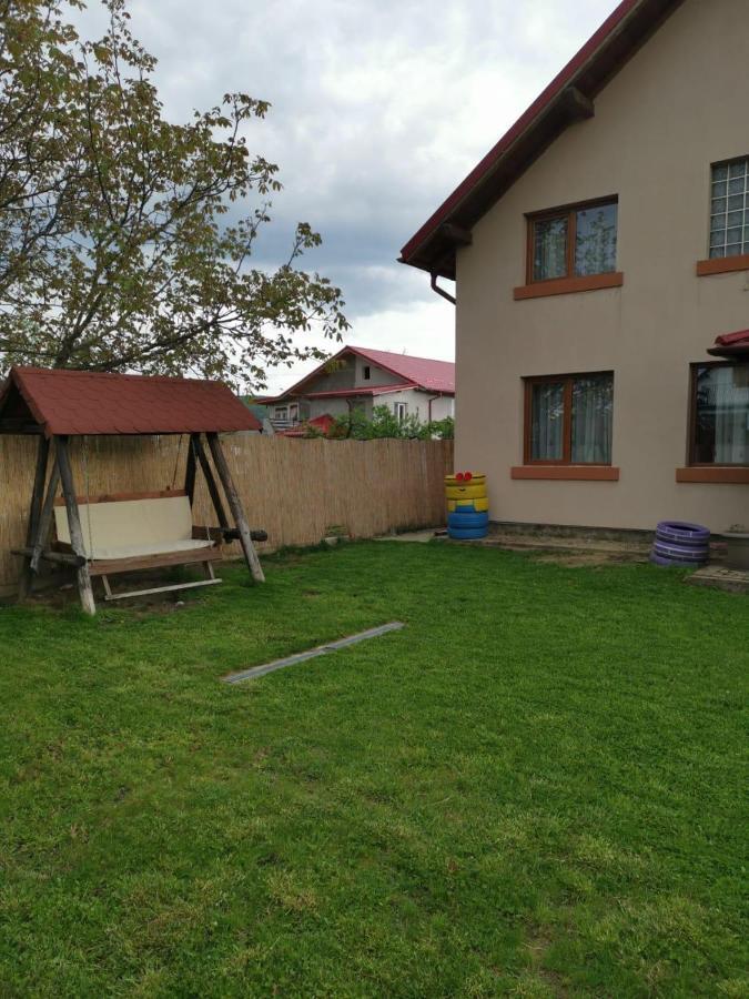 Vila De Vacanta Curtea de Argeş エクステリア 写真
